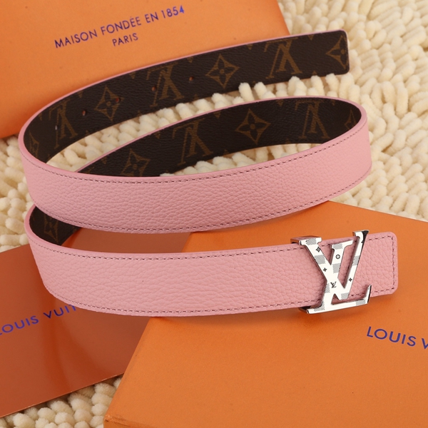 激安ルイヴィトンベルト背面デザイン